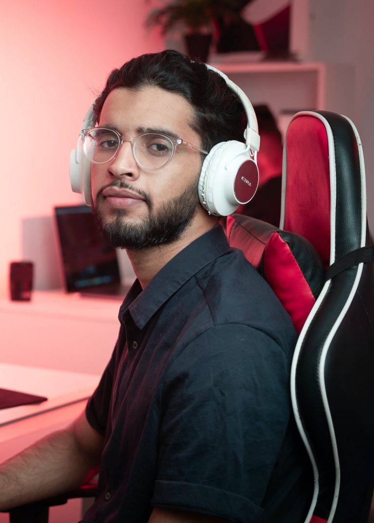 Steelseries arctis 9 - bezprzewodowe słuchawki gamingowe z dts headphone:x v2.0